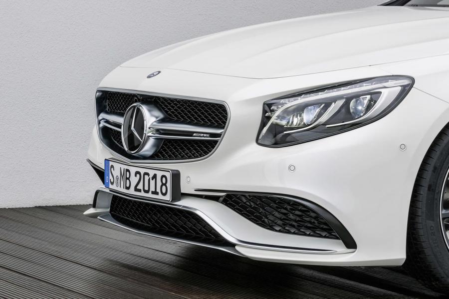  Mercedes-Benz S63 AMG Coupe 2015 года  (фото 6 из 22)